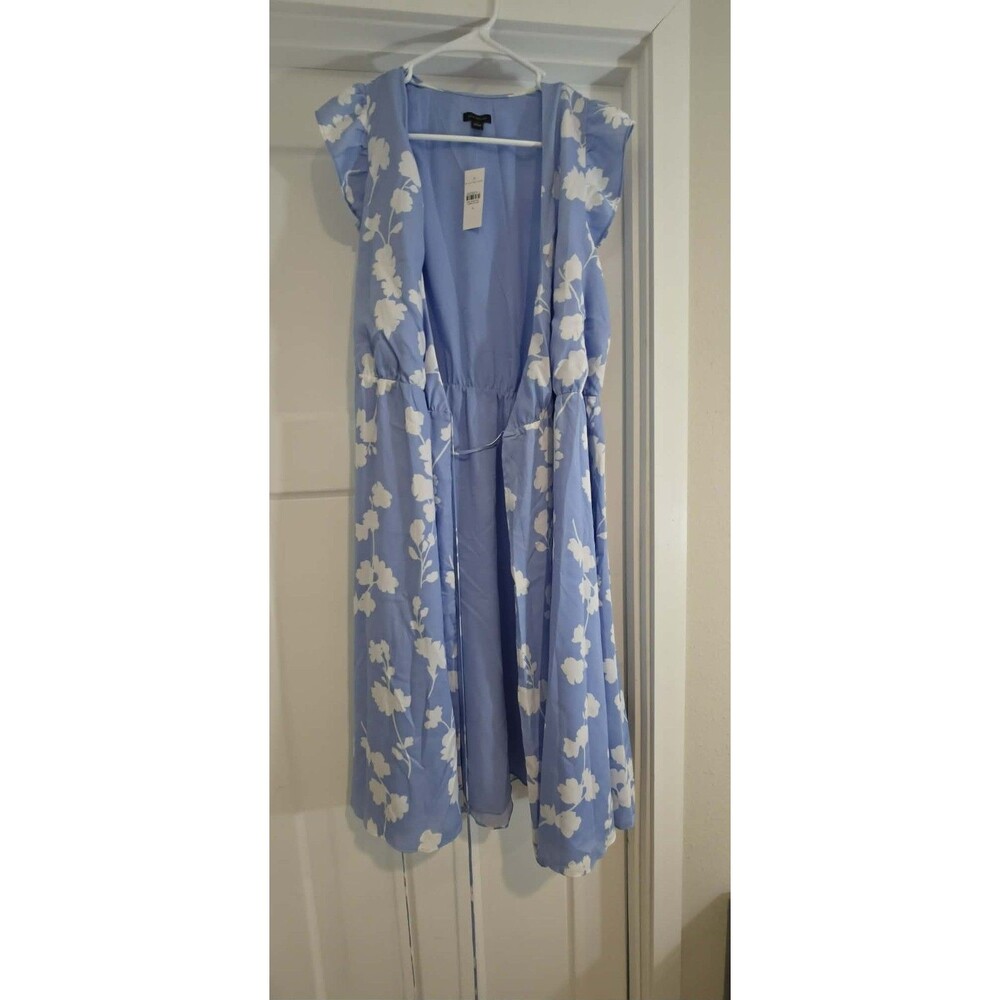 Ann Taylor Women’s Floral Midi Wrap Dress Size 4 Blue White NWT